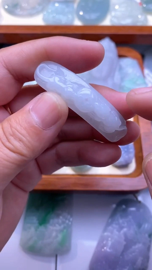 未镶嵌手链翡翠手牌