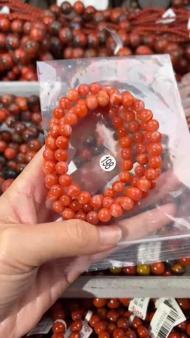 南红玛瑙手串未镶嵌7+