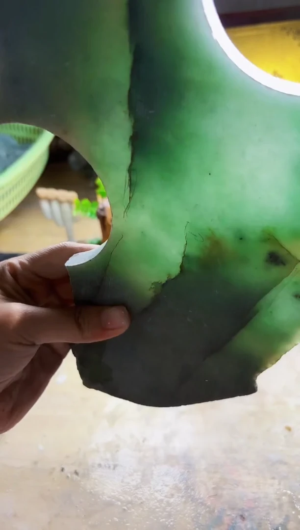 翡翠挂件未镶嵌A货曹璀658