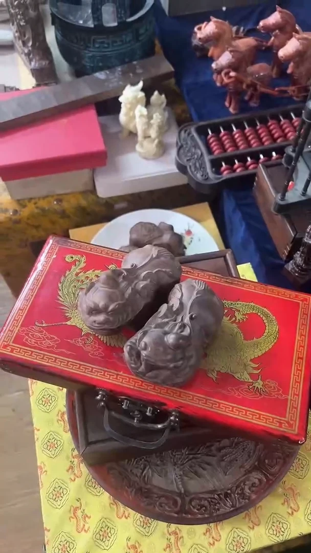 瓷片甬益轩雅玩阁
