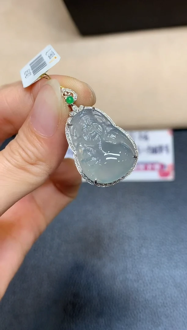 颈饰18K金镶嵌翡翠【无鉴赏期】财神【无服务费