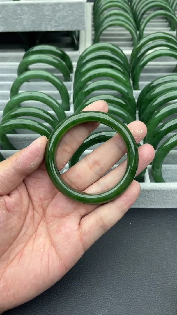 未镶嵌手镯和田玉（碧玉）87-55.2