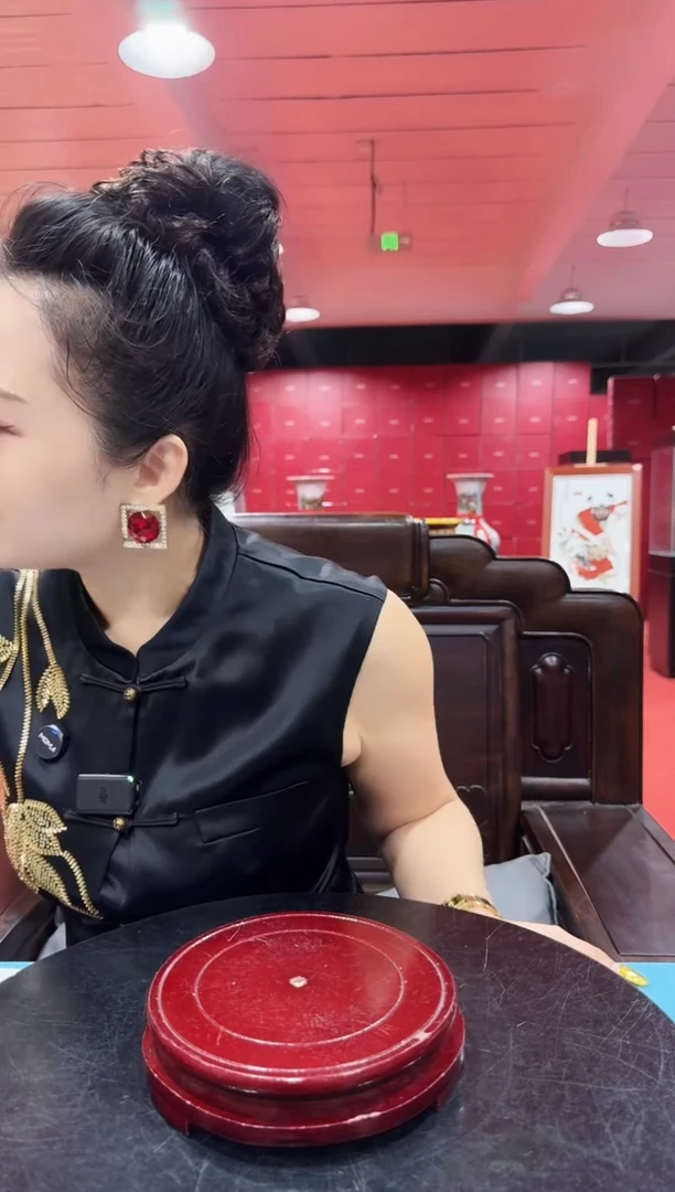 陶瓷红稀土碗景德镇陶瓷鱼藻