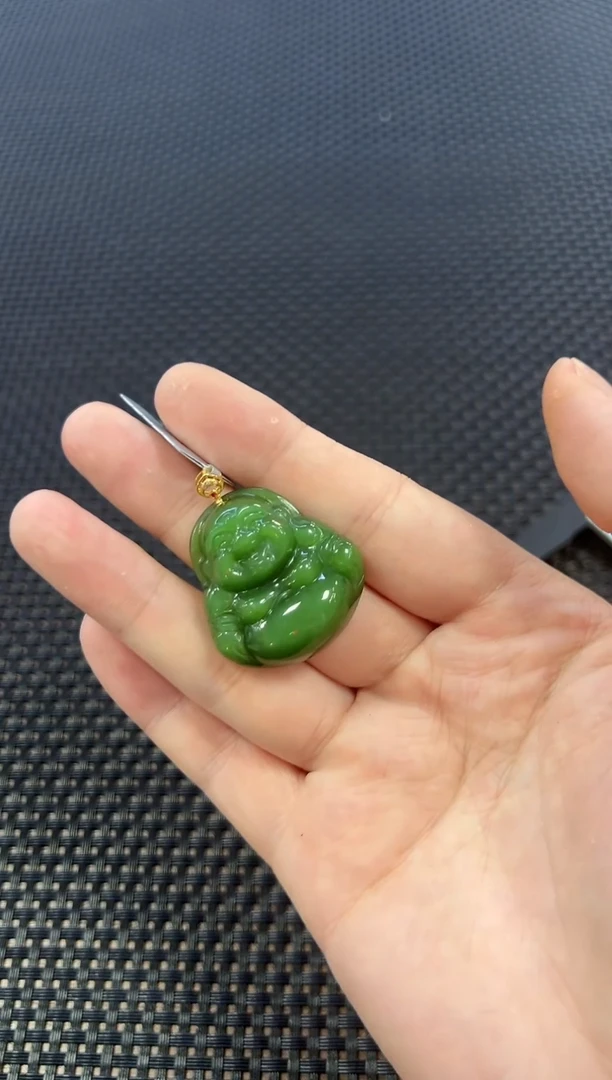 颈饰18K金镶嵌和田玉(多样性发一件)