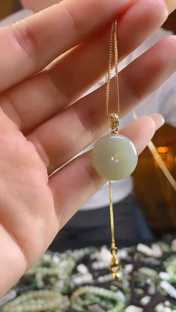 和田玉未镶嵌颈饰多样性发货，拍一发一