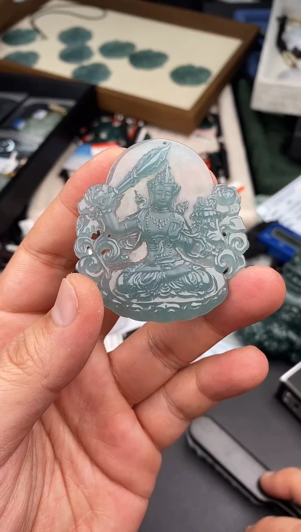 【闪购商品】翡翠颈饰未镶嵌  天然翡翠，一物一图