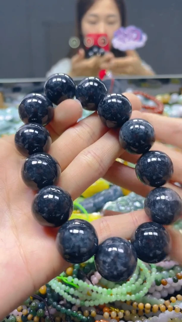 颈饰未镶嵌翡翠17MM/N/翡翠A货，一件也是批发价