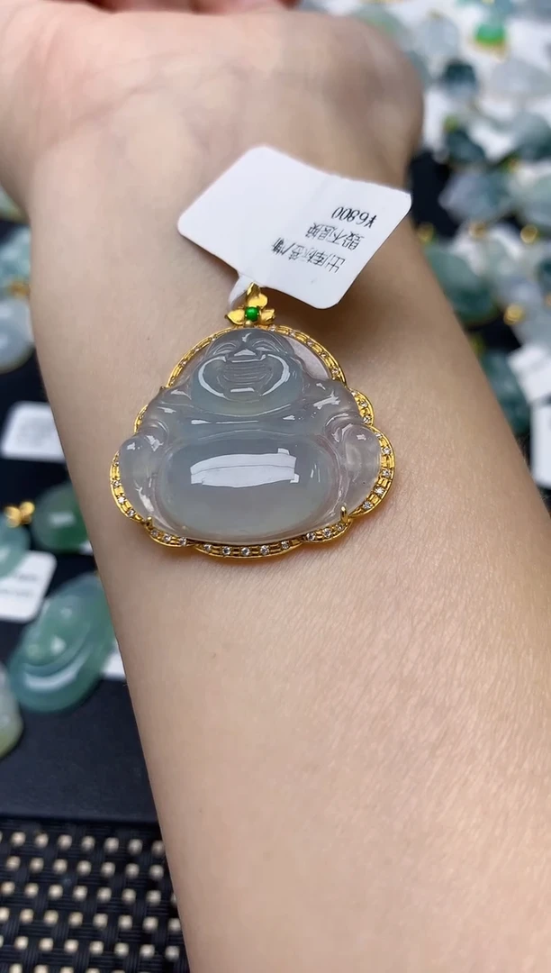 颈饰18K金镶嵌翡翠天然缅甸A货翡翠