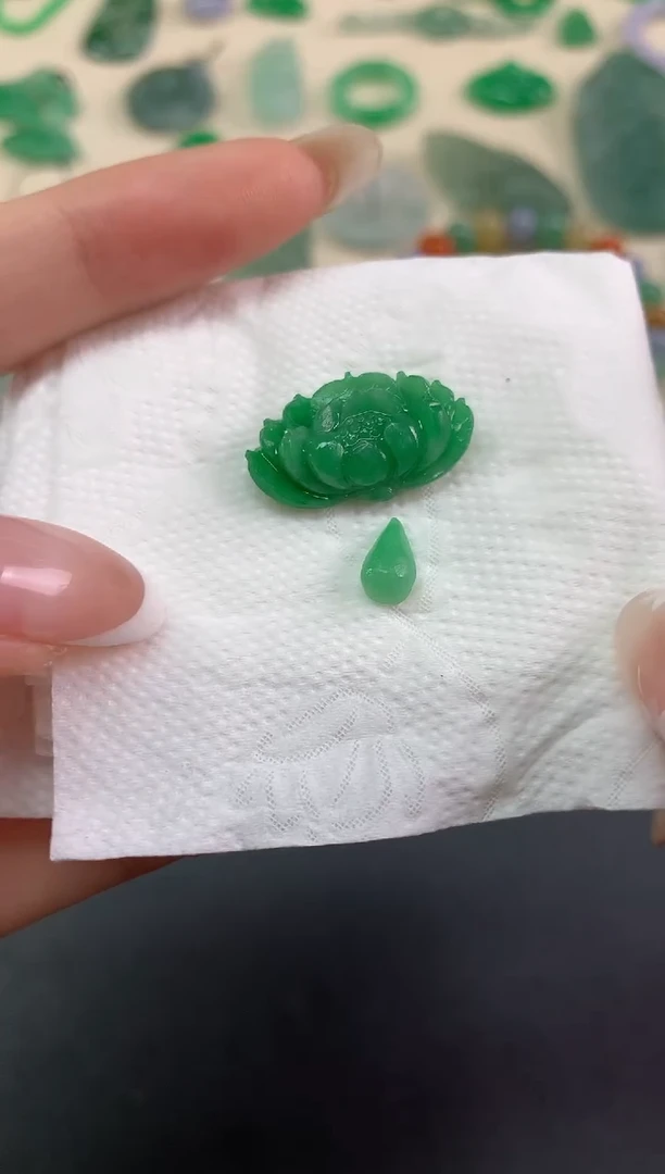 未镶嵌定制翡翠毛货裸石一套|1800