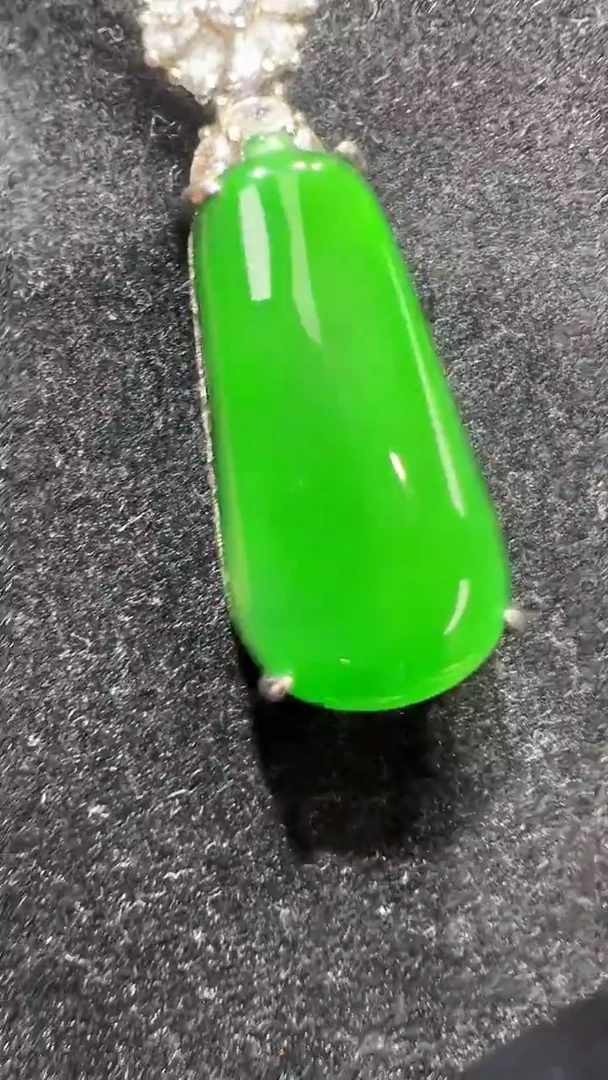 吊坠(不含链)未镶嵌翡翠多样性其一不含链