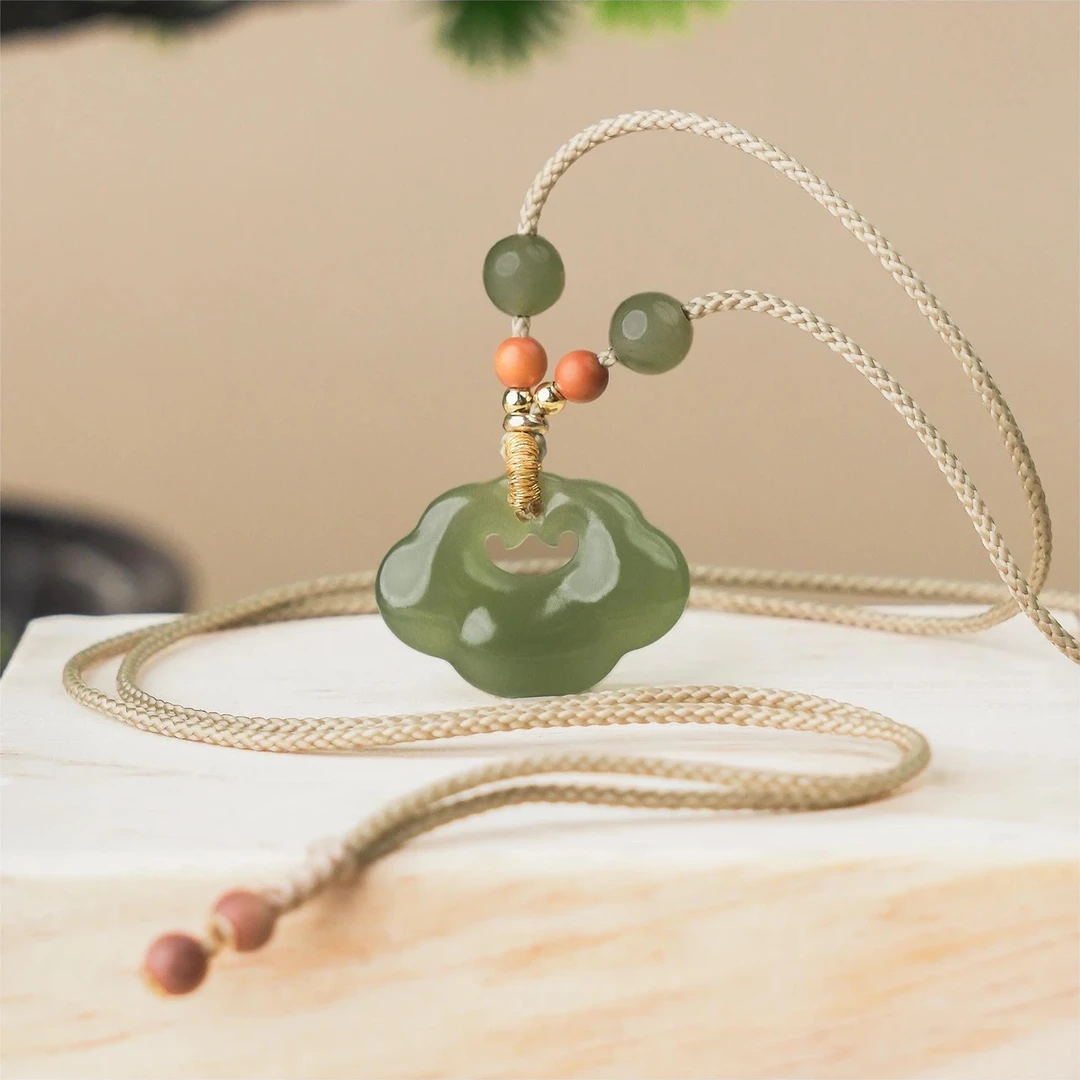 【如意锁】天然和田玉如意锁吊坠百搭吊坠*多样性发其一（赠绳）