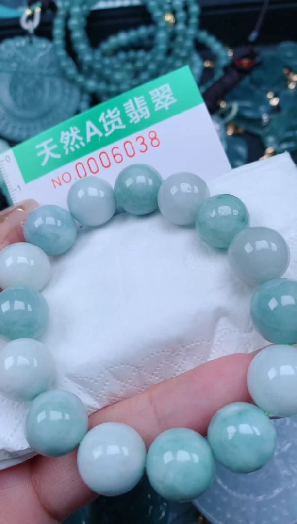 【闪购商品】翡翠颈饰未镶嵌.0006038