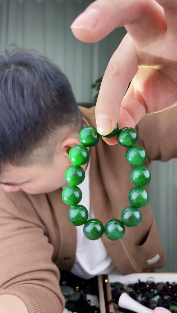 未镶嵌和田玉挂件和田玉拍一发一，多样性发货！