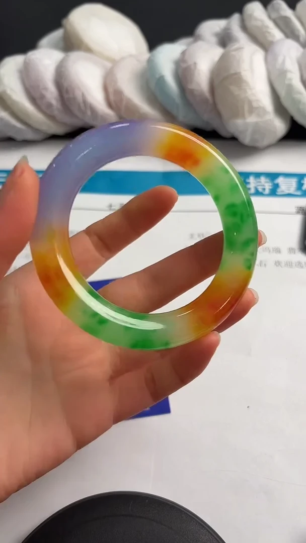 未镶嵌手镯石英质玉047