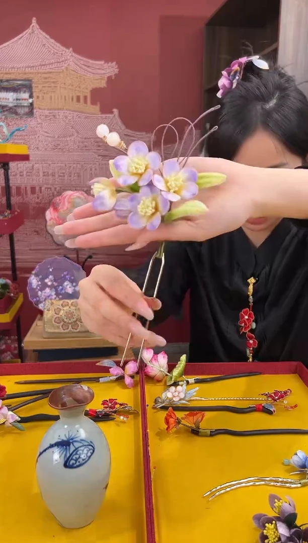 【闪购商品】刺绣非遗绒花（发饰）