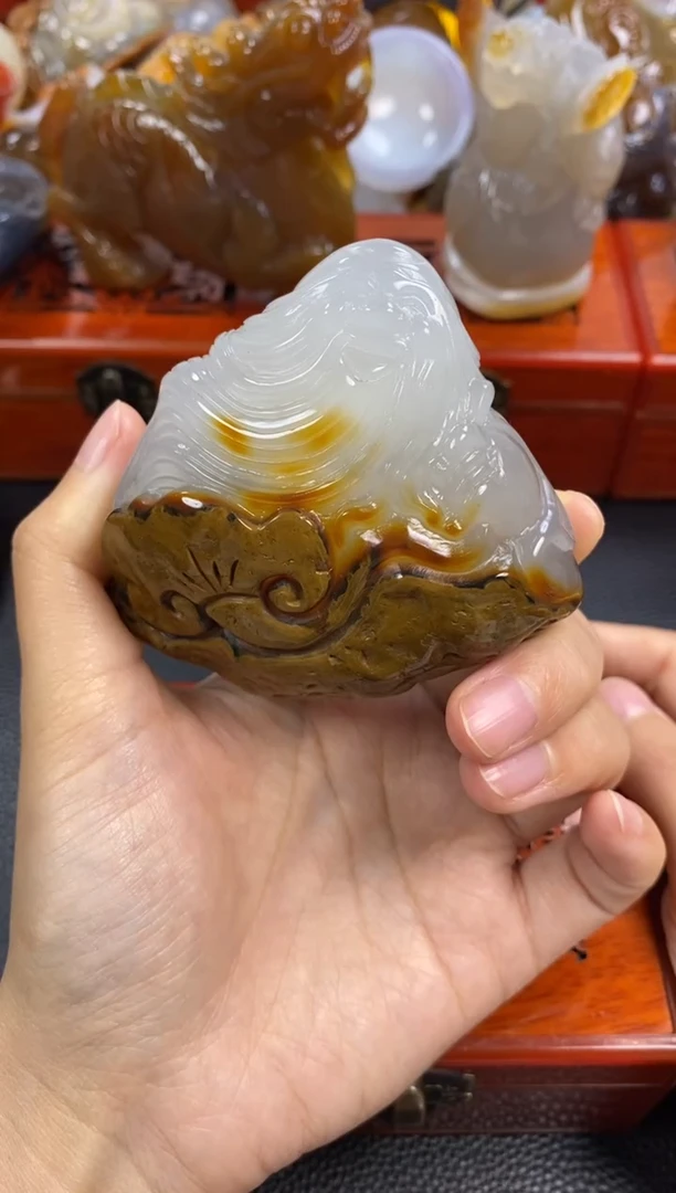 未镶嵌摆件玛瑙/玉髓臣****岸1