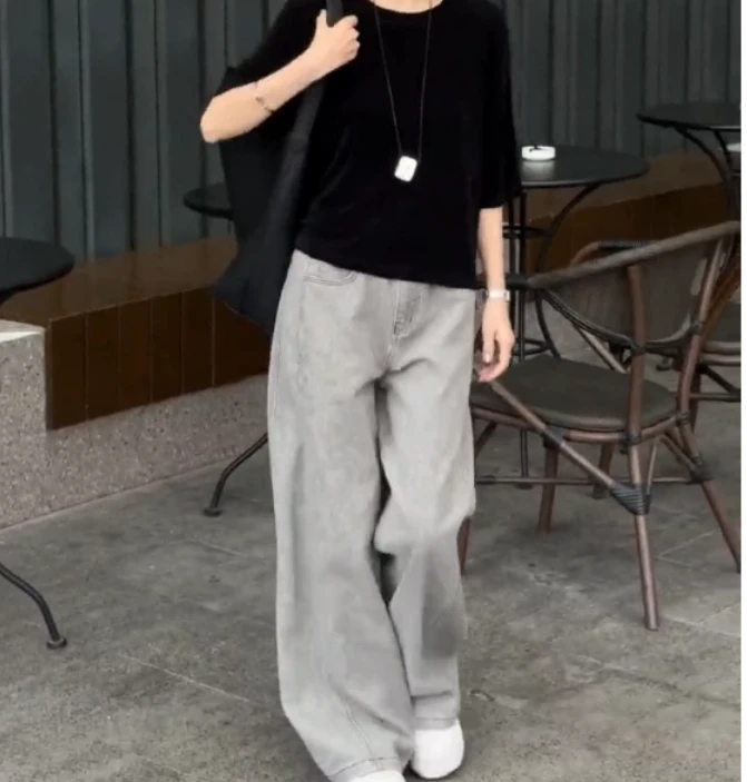 2025夏季新款网红同款洋气减龄气质休闲上衣短裤两件套suo2