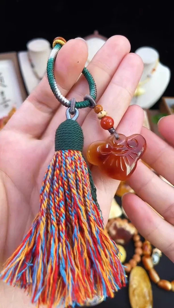 琥珀未镶嵌珠宝奇石柒月