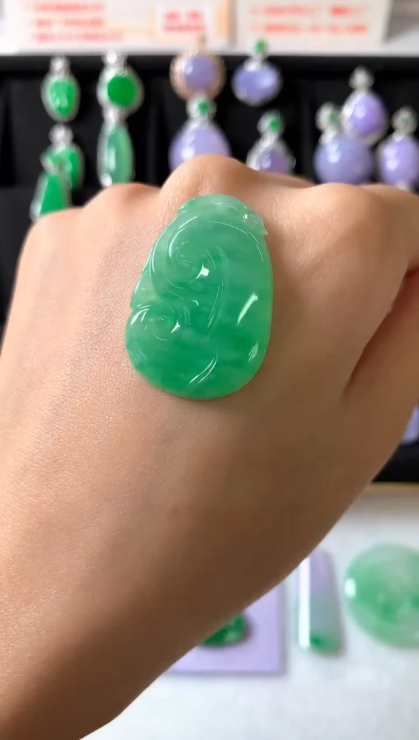 定制翡翠未镶嵌↬*月裸石