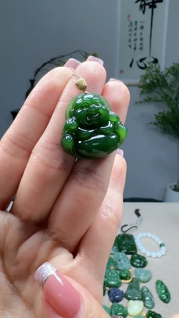 吊坠(不含链)18K金镶嵌和田玉1