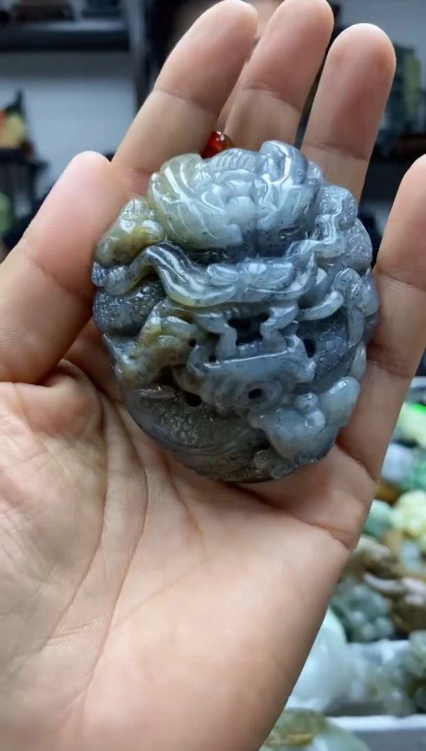 未镶嵌和田玉把件1