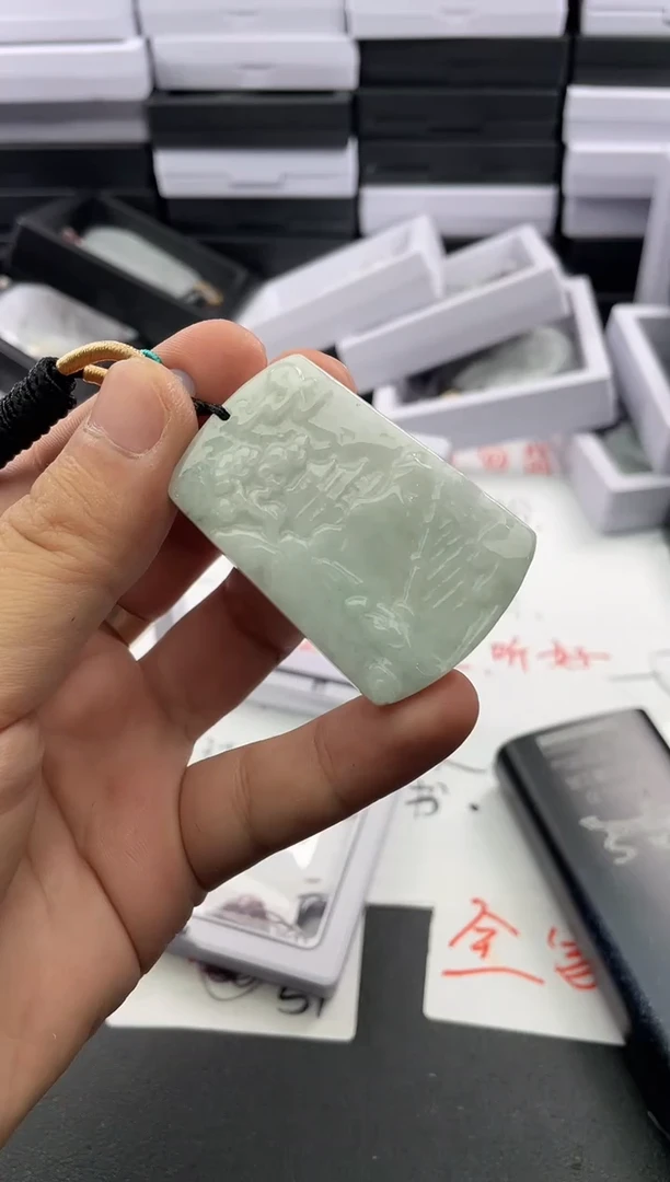 颈饰未镶嵌翡翠....9/9/.83