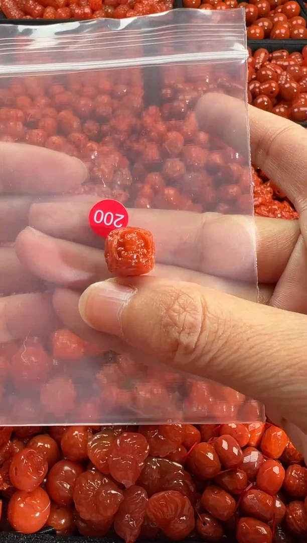 颈饰未镶嵌南红玛瑙1