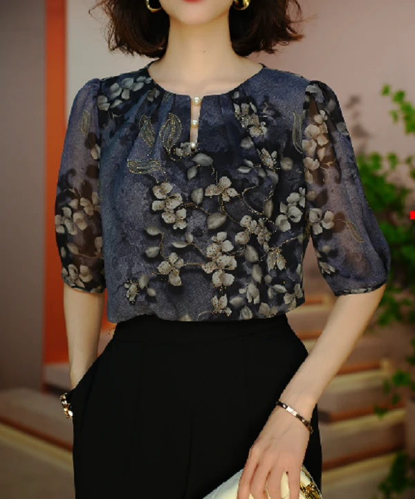 新款上衣小衫透气双层高级百搭套头洋