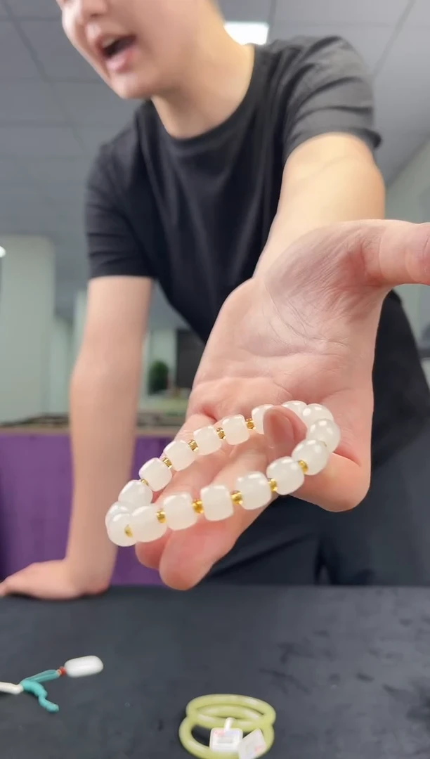 和田玉未镶嵌颈饰天然和田玉