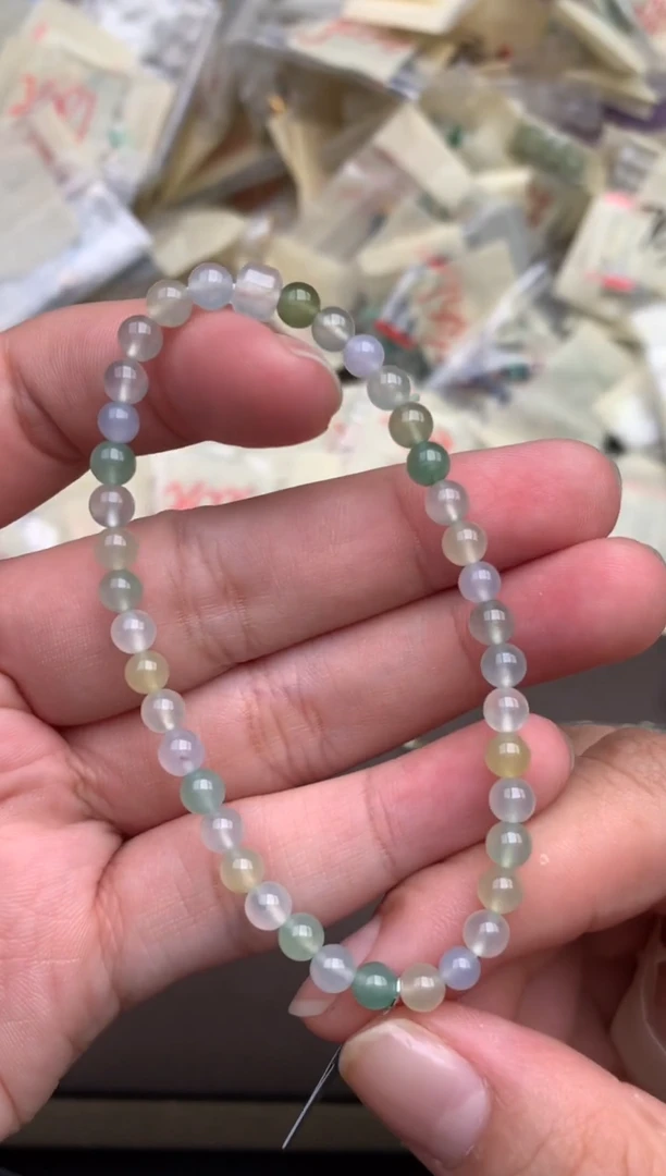 翡翠挂件未镶嵌—