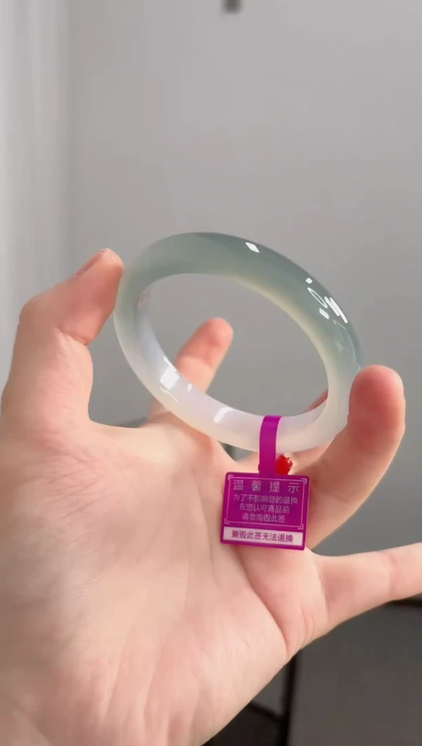 【闪购商品】玛瑙/玉髓手镯未镶嵌56圈