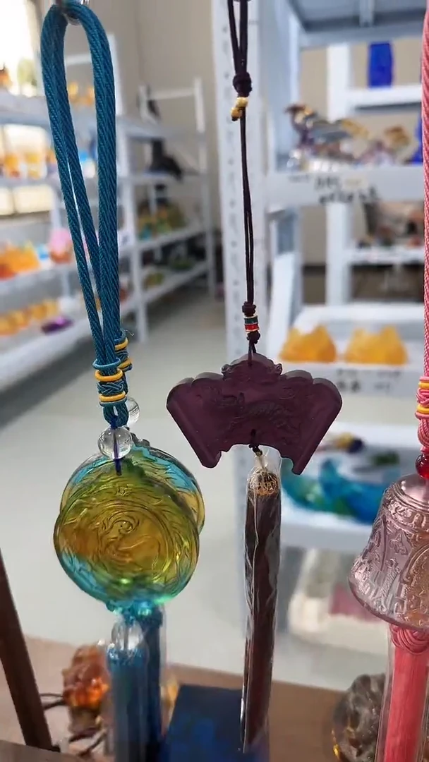 手工艺品琉璃麒麟