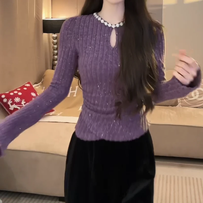 2024新款冬季法式设计感重工水钻领镂空长袖上衣LK2501101