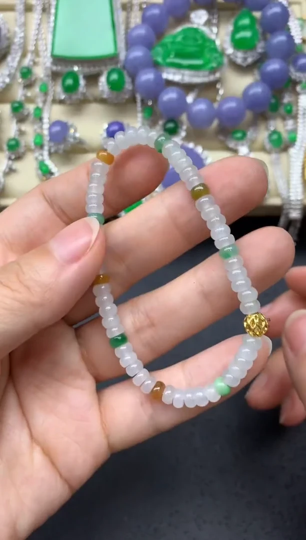 翡翠未镶嵌颈饰26-中国好珍宝