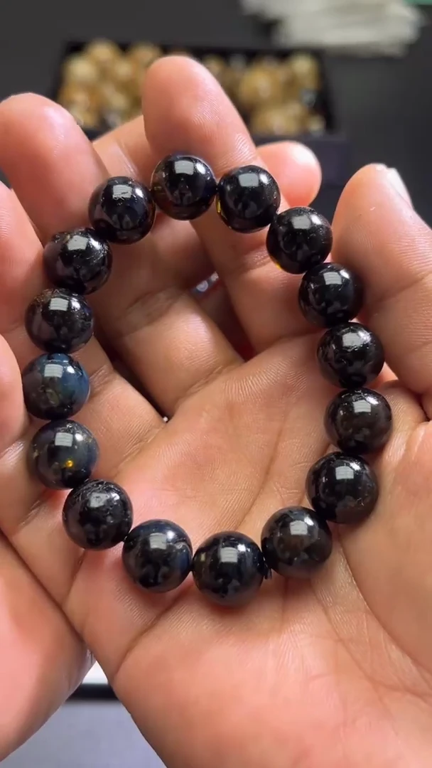 裸石琥珀未镶嵌42