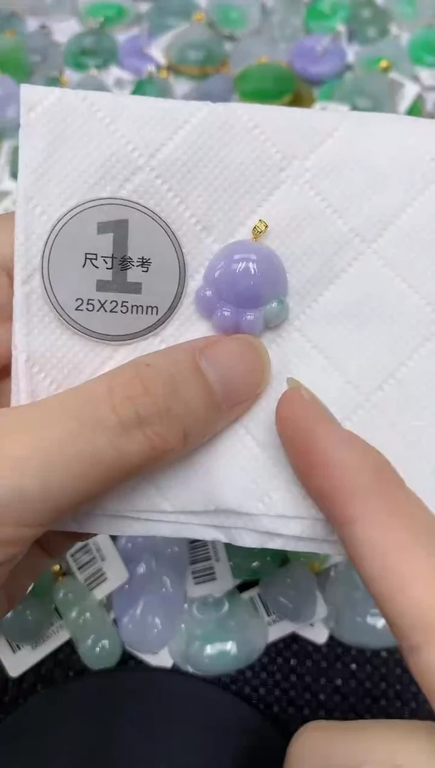 翡翠18K金镶嵌颈饰11111111