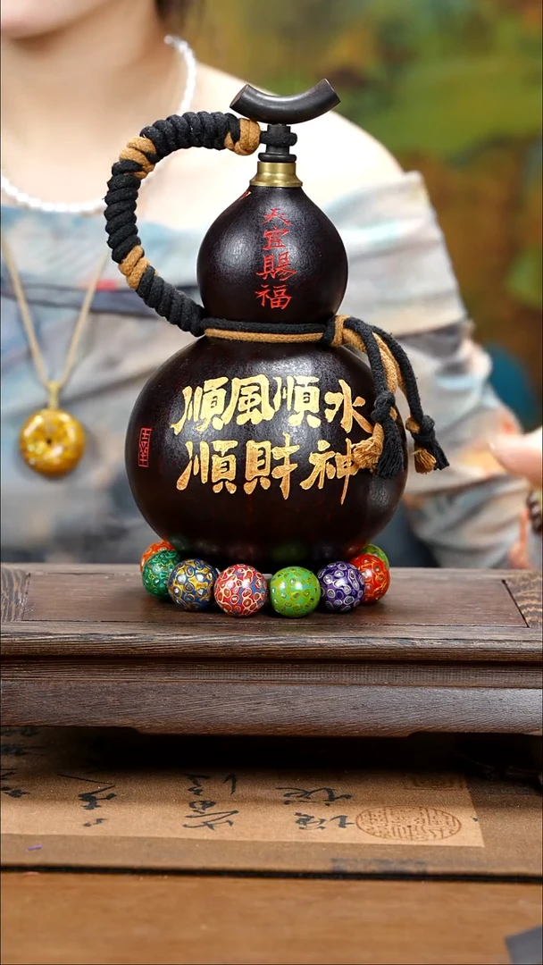 XW126雕刻款葫芦不包手串
