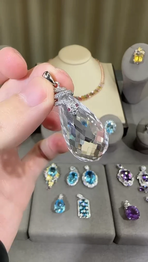 颈饰银S925镶嵌水晶16*39mm吊坠白水晶设计款