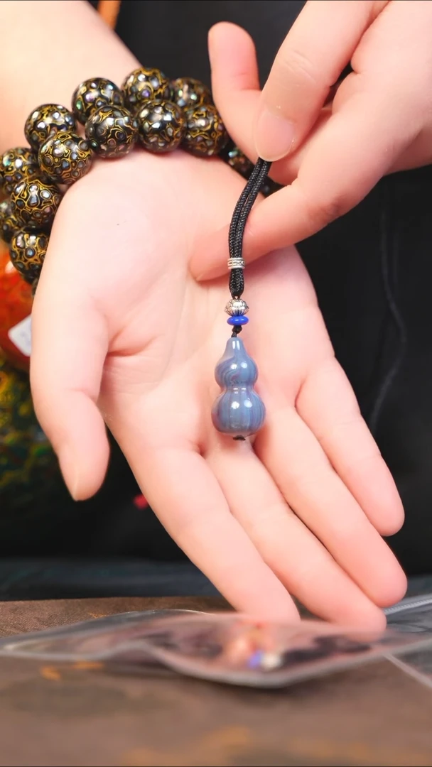 【闪购商品】YU276漂漆工艺小脖挂一个