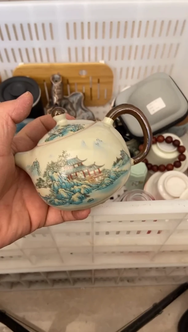 杯无运费险有瑕疵的摄影的产品有使用过的痕迹有点脏介意勿拍