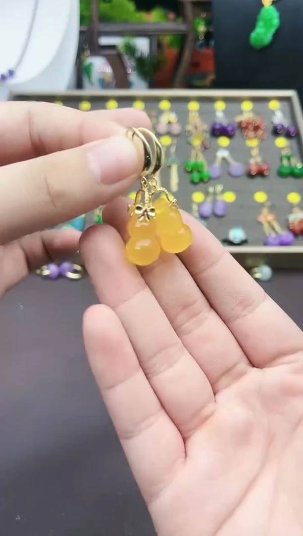 【闪购商品】玛瑙/玉髓耳钉银S925镶嵌333000