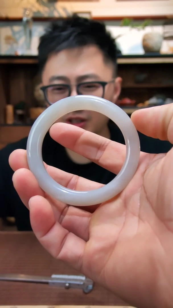 未镶嵌手镯和田玉19和田玉手镯YR