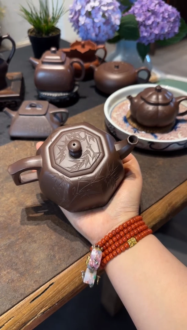 茶壶紫砂八方井栏 刻绘