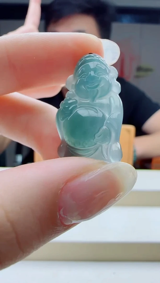 颈饰未镶嵌翡翠多样性发其一