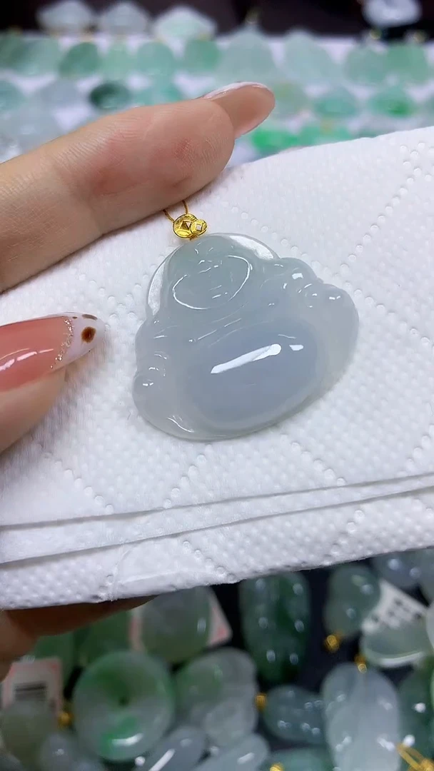 颈饰18K金镶嵌翡翠天然翡翠A货