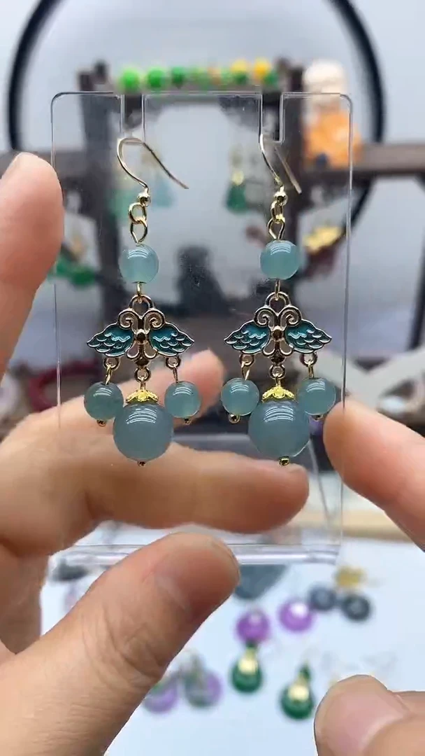 石英质玉（非洲翠）14K金镶嵌耳饰167