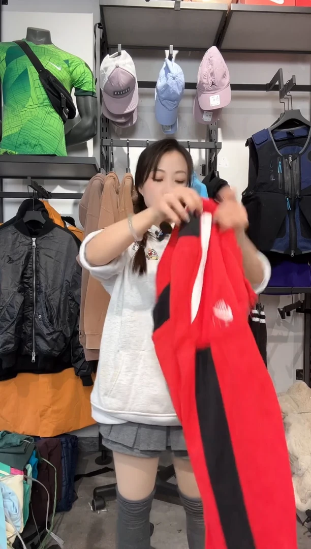 1426编码 瑕疵款直播间过款为准 尺码 175