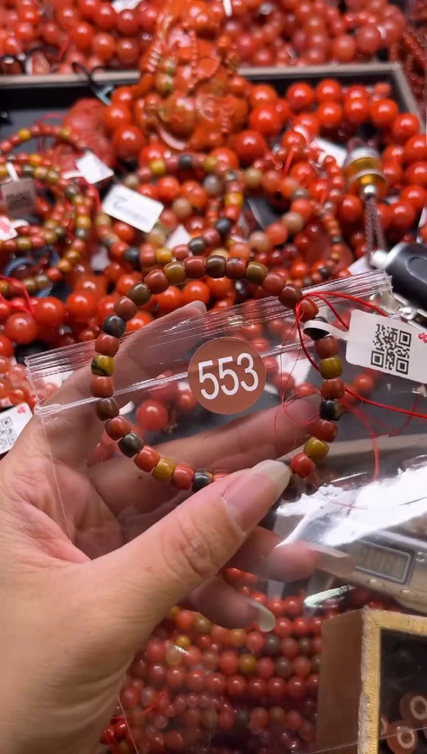 南红玛瑙未镶嵌珠宝奇石553-6