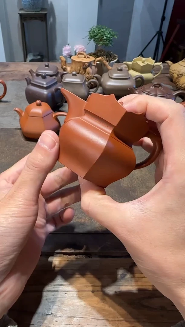 茶壶紫砂南**诗朱泥小僧帽 90ml