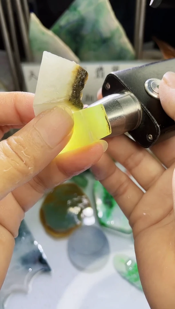 未镶嵌挂件翡翠天然缅甸翡翠A货
